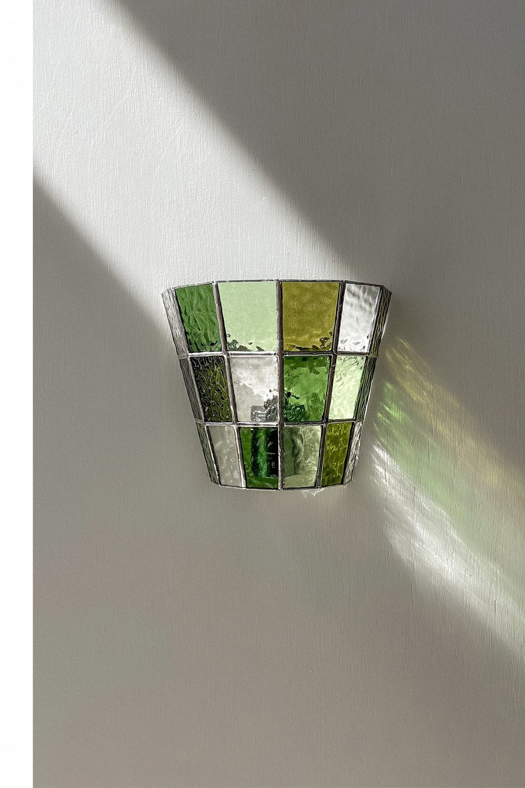 
Mosaic Glow Textured Glass Flush-Mount Wall Sconce