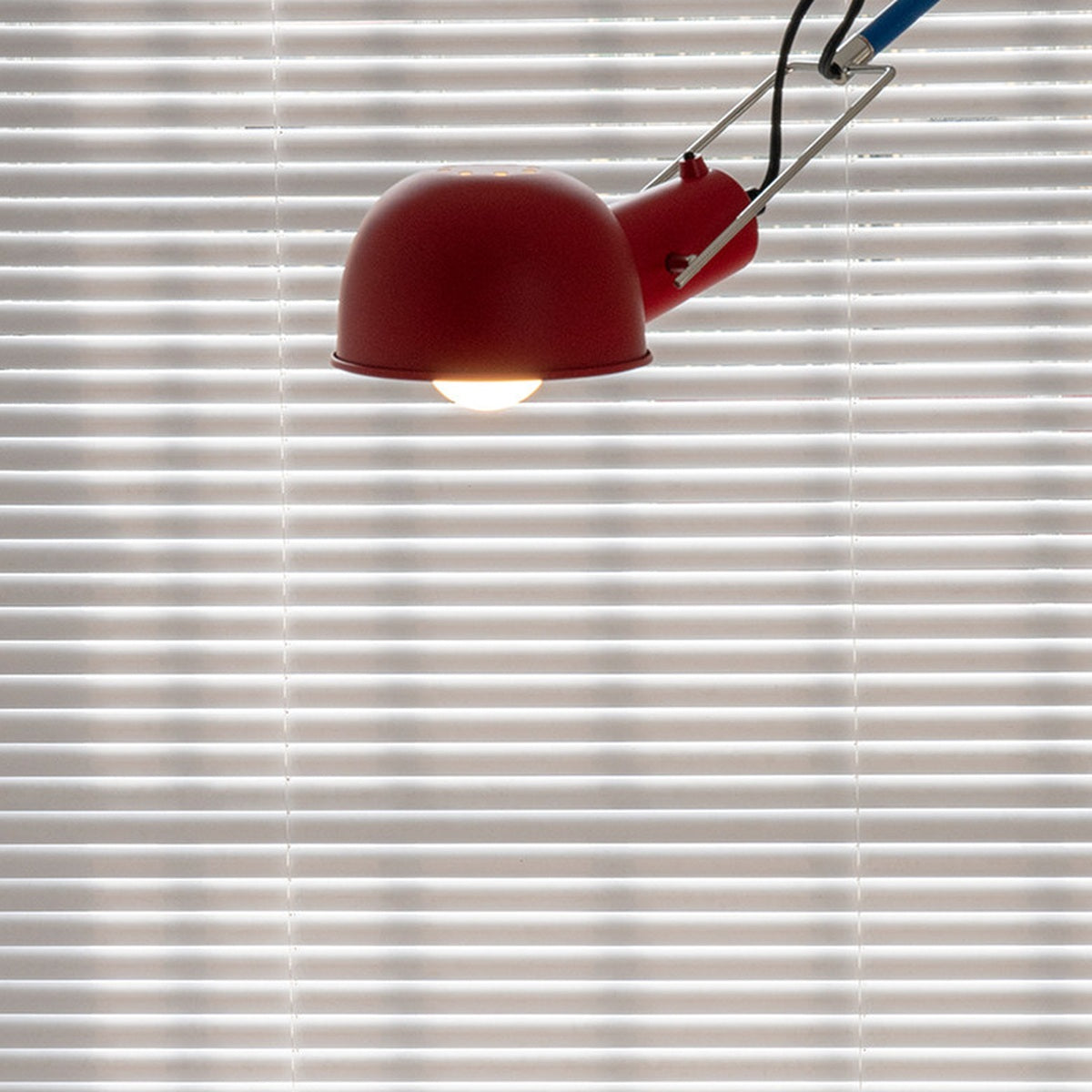 
Chromatica Colorful Swing-Arm Wall Lamp
